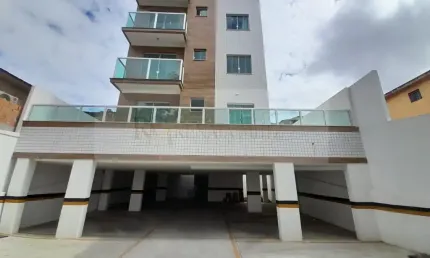 Cobertura com 3 Quartos e 3 banheiros à Venda, 120 m² - Bairro Santa Monica  Excelente localização perto do principal ponto Comercial do bairro.