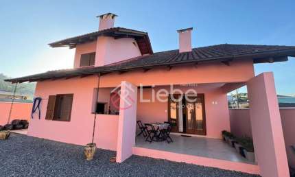 Casa com 3 quartos à venda no Centro, Pomerode , 256 m2 por R$ 1.690.000