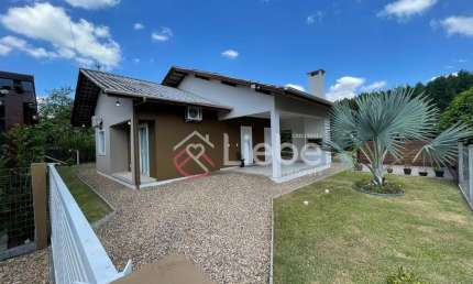 Casa em condomínio fechado com 3 quartos à venda no Testo Central, Pomerode , 118 m2 por R$ 650.000