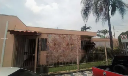 Imóvel Comercial para Venda em Mogi das Cruzes, Centro, 3 dormitórios, 1 suíte, 2 banheiros, 2 vagas