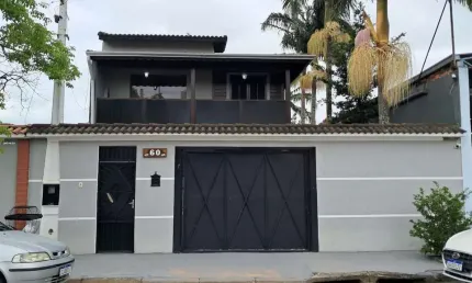 Sobrado para Venda em Mogi das Cruzes, Vila Lavínia, 3 dormitórios, 1 suíte, 4 banheiros, 4 vagas