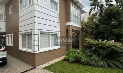Casa com 2 suítes + 2  dormitórios à venda, 300 m² por R$ 1.680.000 - Glória - Joinville/SC