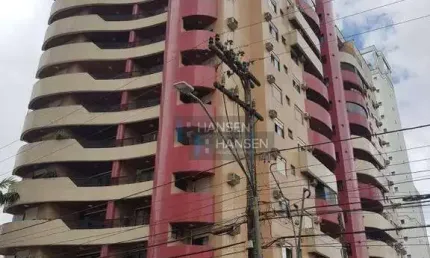 Apartamento com 3 dormitórios sendo 1 suíte à venda, 389 m² por R$ 1.598.000 - Centro - Joinville/SC