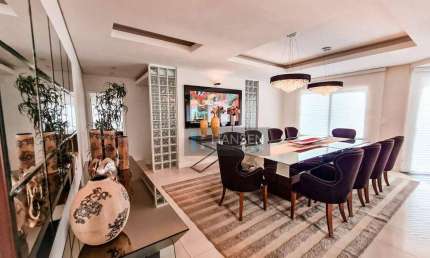 Casa com 4 dormitórios à venda, 600 m² por R$ 3.999.700,00 - Saguaçu - Joinville/SC
