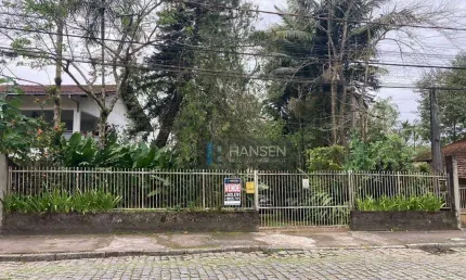 Terreno à venda, 813 m² por R$ 1.500.000,00 - Atiradores - Joinville/SC