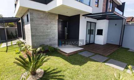 Sobrado com 2 suítes + 1  dormitório  à venda, 150 m² por R$ 945.000 - Bom Retiro - Joinville/SC