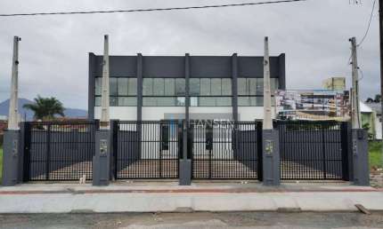 Sobrado com 2 suítes à venda, 79 m² por R$ 420.000 - Vila Nova - Joinville/SC