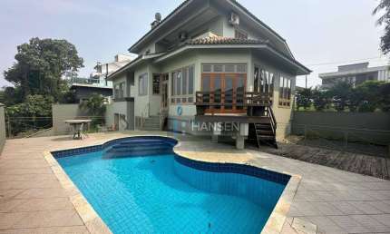 Casa com 3 suítes à venda, 792 m² por R$ 2.150.000 - Bom Retiro - Joinville/SC