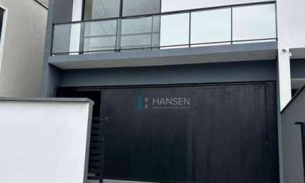 Sobrado com 1 suíte + 2  dormitórios à venda, 210 m² por R$ 990.000 - Glória - Joinville/SC