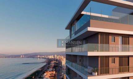 Apartamento com 3 suítes à venda, 125 m² por R$ 2.100.159 - Itacolomi - Balneário Piçarras/SC