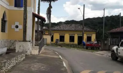 Terreno à venda, 2700 m² por R$ 1.485.000,00 - Centro - São Lourenço da Serra/SP