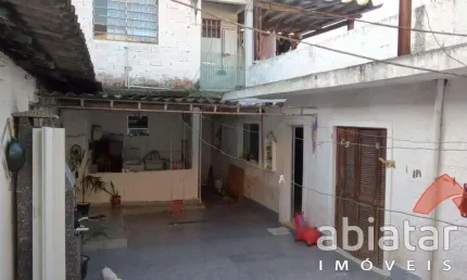 Casa de 5 dorms, 4 vagas de garagem, de 135 m² à venda no  Jardim São Paulo  - Taboão da Serra