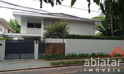 Sobrado com 3 dormitórios para alugar, 300 m² por R$ 13.969,00/mês - Butantã - São Paulo/SP