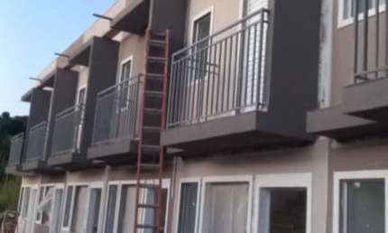 Casa com 2 dormitórios à venda, 43 m² por R$ 240.000,00 - Jardim São Miguel - Cotia/SP