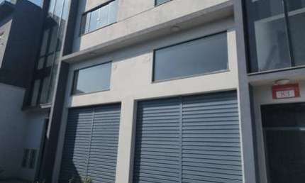 Prédio para Locação e Venda - Estrada Kizaemon takeuti - Taboão da Serra/SP.