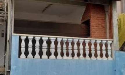 Lindo Sobrado à Venda – 200m², 2 Dormitórios, Churrasqueira e 2 Vagas – Conforto e Praticidade