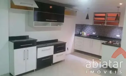 Sobrado à venda com 130 m² e 3 quartos - Parque São Joaquim;