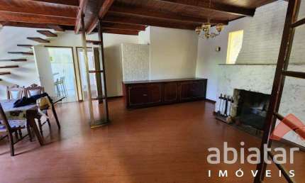 Linda Casa no Embu das Artes – Aceita Permuta por Apartamento de Menor Valor!