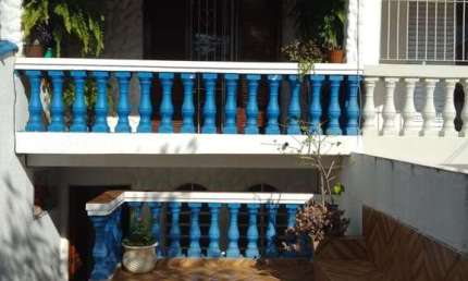 Sobrado de 123m² com 3 dormitórios e vaga de garagem - Jardim Maria Luiza