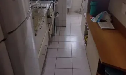 Apartamento de 2 dormitórios com vaga de garagem - Parque Maria Helena