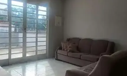 Casa à venda de 3 dormitórios com 1 suíte no jardim caner - taboão da serra