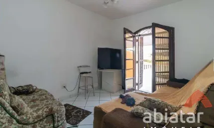 LINDO SOBRADO NO PARQUE PINHEIROS COM SEUS 126 METROS QUADRADOS