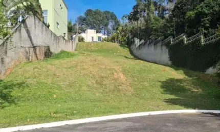 Terreno de 687m² no condomínio Delfin Verde - Parque Delfim Verde