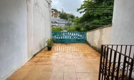 Casa à venda - Jardim Monte Alegre - Taboão da Serra