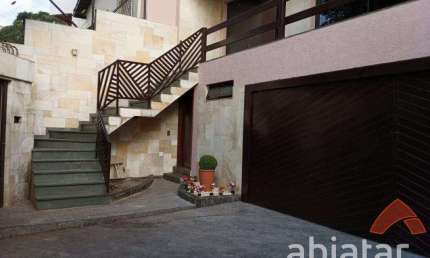Casa com 4 quartos à venda na Rua Lehel Silimon, Jardim Londrina, São Paulo