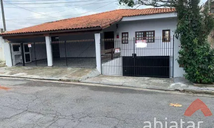 Casa disponível para venda e locação com 5 quartos e 360 m² de área construída - jardim celeste