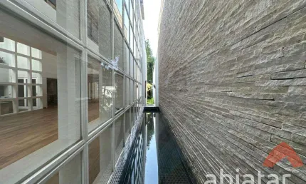 Casa de Alto Padrão à Venda e Locação na Vila Nova Conceição – 720m², 4 Suítes, Lazer Completo