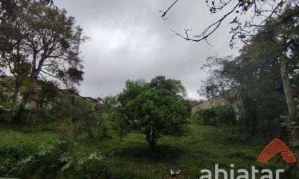 Terreno à venda na Rua das Petúnias, Jardim Santa Bárbara, Embu das Artes