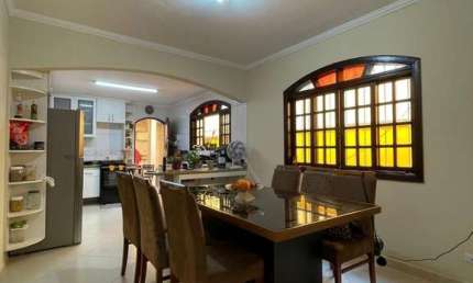 Casa com 3 quartos à venda na Rua Chile, Jardim América, Taboão da Serra