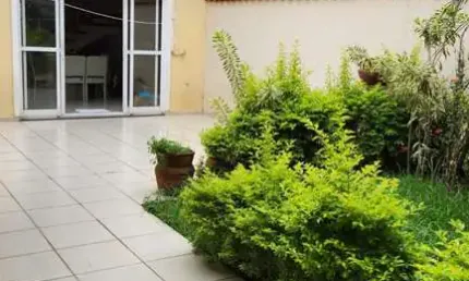 Sobrado de Alto Padrão à Venda no Lar São Paulo – 250m² – 3 Suítes – Zona Sul de São Paulo