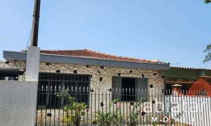 Casa com 226m² de terreno e 2 dormitórios - Jardim Maria Rosa