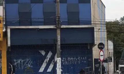 Excelente Prédio Comercial para Locação na Avenida Aprígio Bezerra – Próximo ao Assaí Taboão