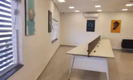 EXCELENTE SALA PARA LOCAÇÃO NO CENTRO DO TABOÃO - SP