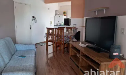 Apartamento à venda com 57m², 2 quartos e 3 vaga cobertas