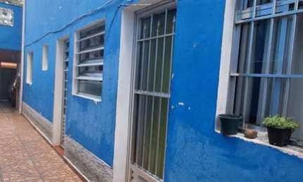 EXCELENTE SOBRADO COM 03 DORMSITÓRIOS E 01 SUÍTE NO JARDIM PIRAJUSSARA