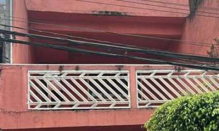 SOBRADO NO JARDIM DA LUZ - EMBU DAS ARTES 4 dormitórios, suíte