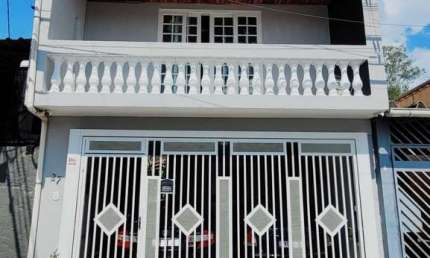 Casa com 4 quartos à venda na Rua Grace Casseb, Jardim Kuabara, Taboão da Serra