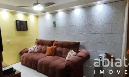CASA À VENDA TABOÃO DA SERRA  2 DORMS E 2 VAGAS DE GARAGEM