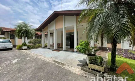 Terreno com Casa para vender ou alugar - Parque Monte Alegre - Taboão da Serra
