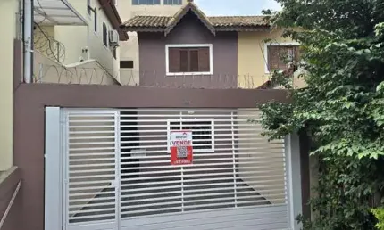 Sobrado com 150m², 2 dorms, 2 vagas, à venda no Parque Monte Alegre - Taboão da Serra
