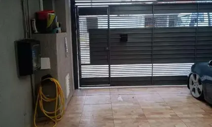Casa com 3 dormitórios à venda próximo ao Centro do Campo Limpo – suíte, 2 vagas!