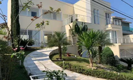 Oportunidade de luxo! sobrado em meio à natureza, condomínio aruã, mogi