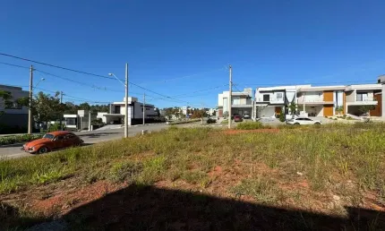 Terreno à venda no condomínio mosaico essence - mogi das cruzes - sp