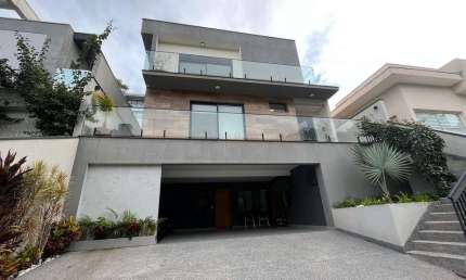Casa Moderna em Condomínio Aruã Ecopark Lagos - Mogi das Cruzes - SP