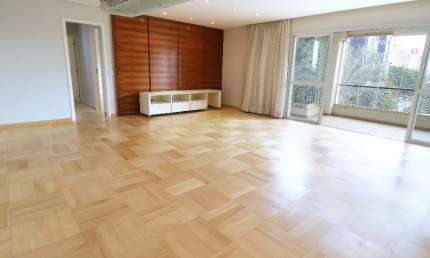 Apartamento lindo e reformado em uma excelente rua do Morumbi