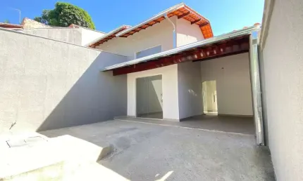 Casa com 3 quartos à venda na Rua Visconde de Itaboraí, 70, Jardim Leblon, Belo Horizonte por R$ 679.000